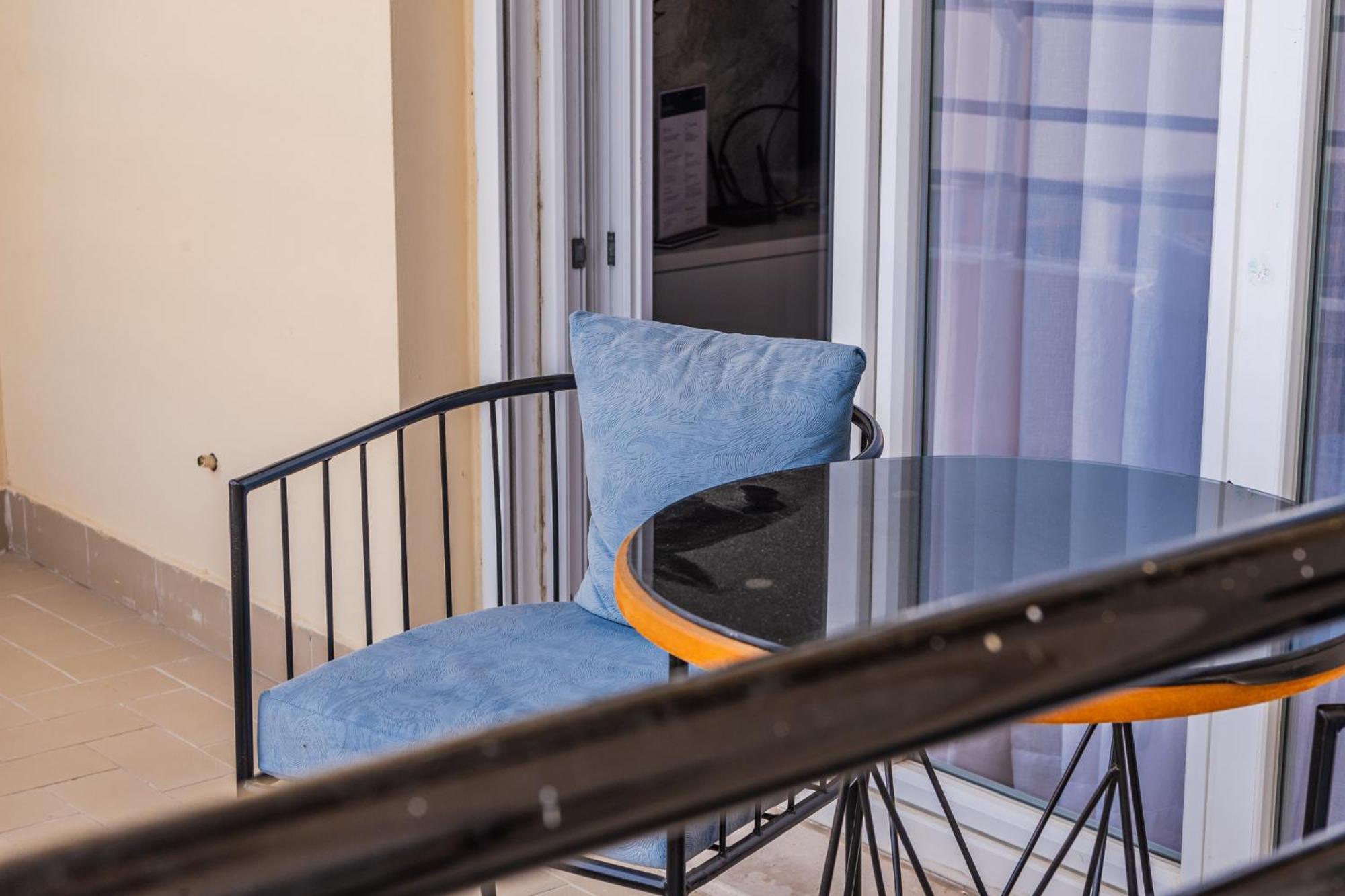 City Center Apartments By Kondo Stays Вльора Екстер'єр фото