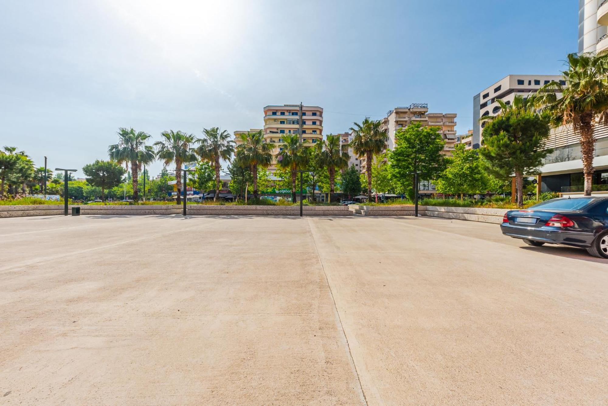 City Center Apartments By Kondo Stays Вльора Екстер'єр фото